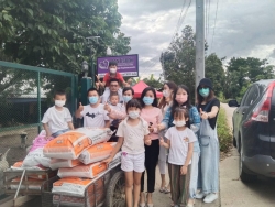 285886433_955102691829605_8261734287989811432_n.jpg - Thank you for all Donations มูลนิธิสันติสุขเพื่อสุนัขและแมวจรจัด ขอบพระคุณทุกๆท่าน ที่เมตตา นำอาหารน้องหมาน้องแมว มาบริจาคด้วยใจ ด้วยความเมตตา และขออภัย ในความไม่สะดวก ที่หลายท่านเข้าไปมอบอาหารให้ทางบ้าน | https://www.santisookdogandcat.org