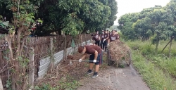 292070351_973086403364567_7565942153300235740_n.jpg - Thank you Ambassador Bilingual School For Volunteers Big cleaning | https://www.santisookdogandcat.org